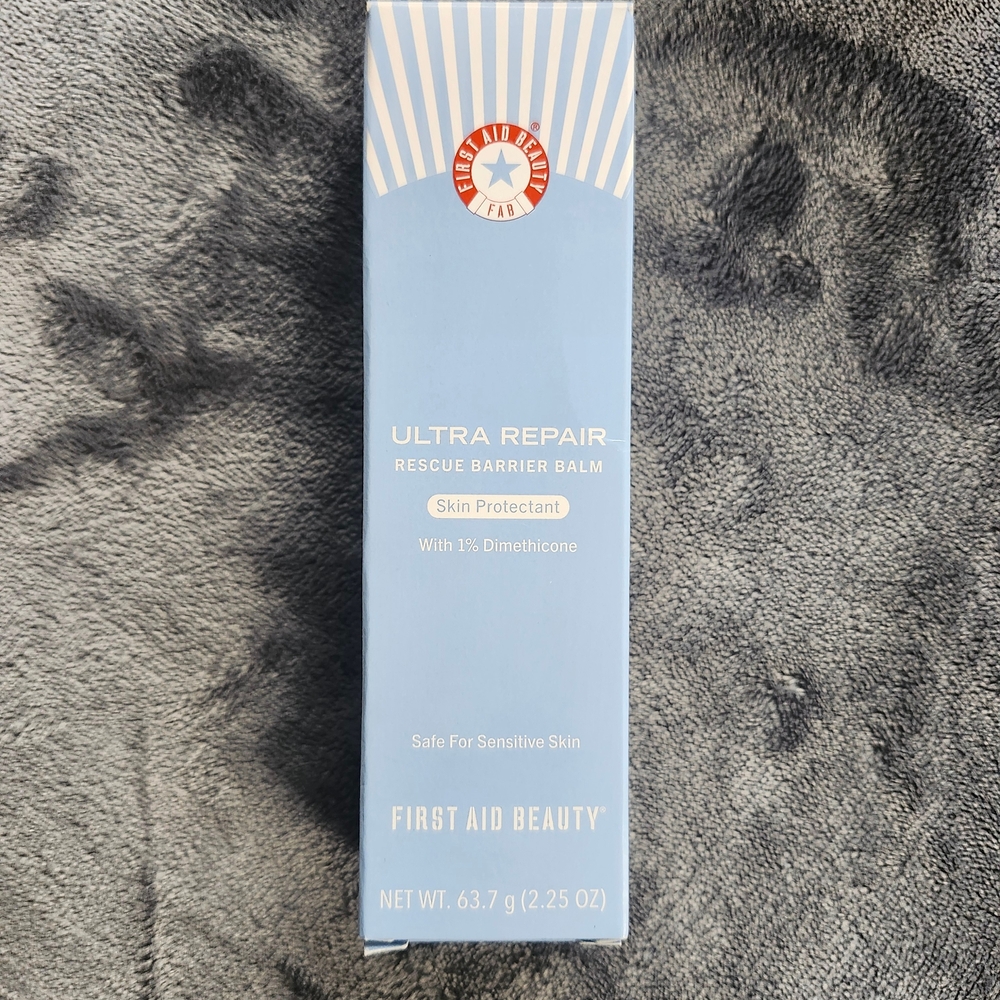 First Aid Beauty Ultra Repair Rescue Barrier Balm